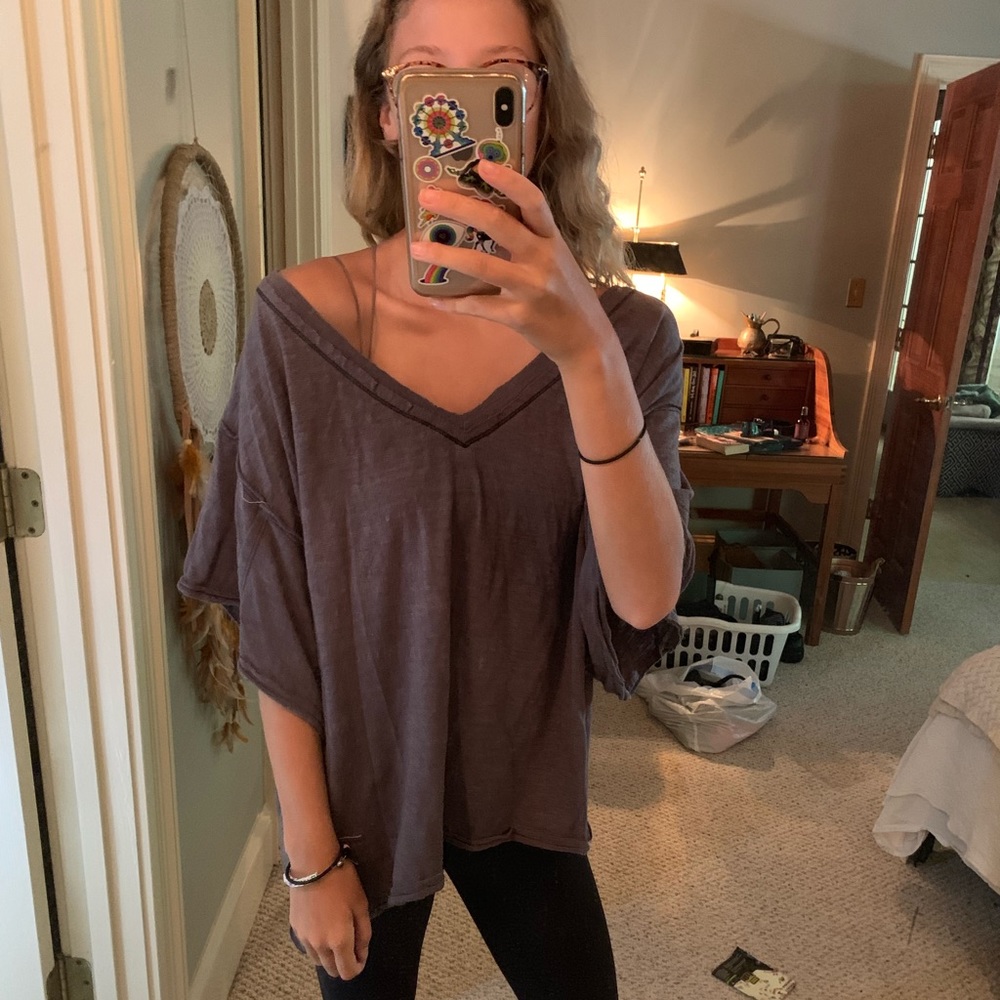 Grey oversized top